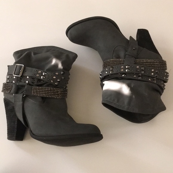 not rated grey boots
